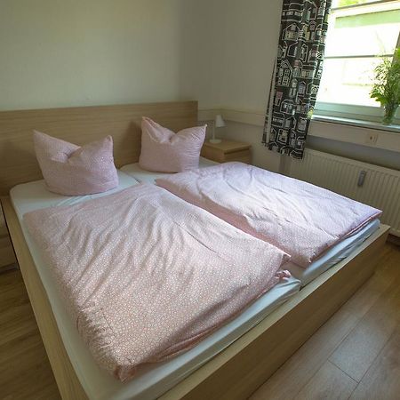 Family Inn Herberge 希尔德斯海姆 外观 照片