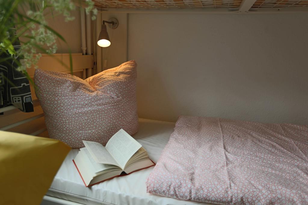 Family Inn Herberge 希尔德斯海姆 外观 照片